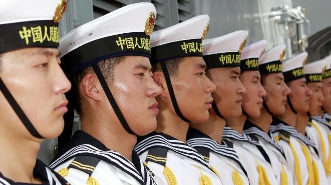 Китай проведет военные учения возле Тайваня в ответ на действия США