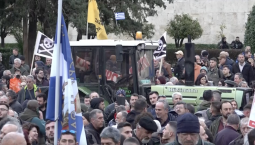 2,5 тыс. фермеров пикетируют парламент Греции