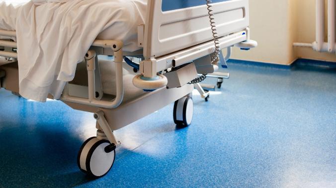 В России второй день подряд более 700 умерших от COVID-19