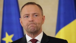Президент Польши Навроцкий лишил Зеленского ордена Белого орла