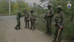 Следком доставил разведчикам на фронт оборудование