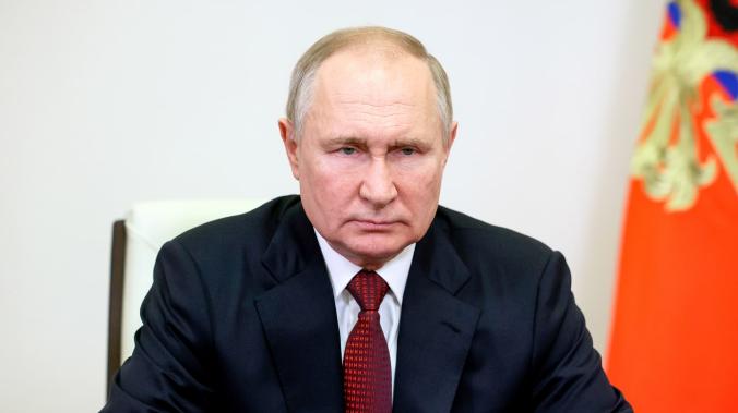 Путин: заболеваемость ОРВИ и гриппом растет на 30-35% в неделю