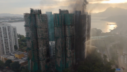 При пожаре в Гонконге погибли свыше 120 человек 