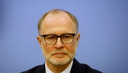 Министр обороны Латвии готов уйти с поста из-за БПЛА