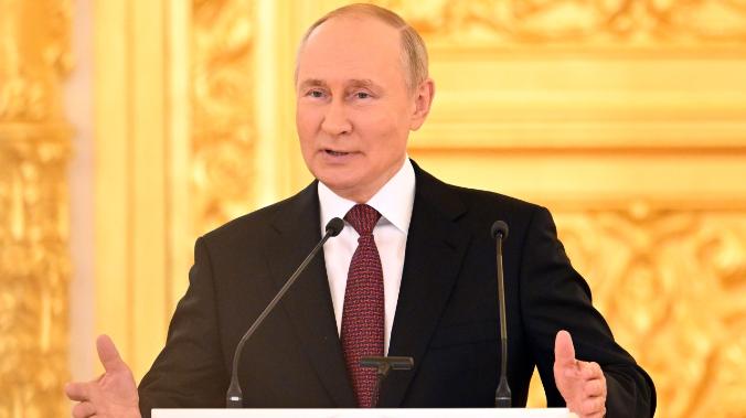 Владимир Путин обозначил проблемы в отношениях с недружественными странами 