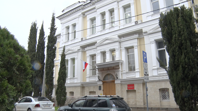 Отзыв о работе врача обернулся судом в Севастополе