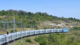 Дополнительный поезд свяжет Керчь и Санкт-Петербург