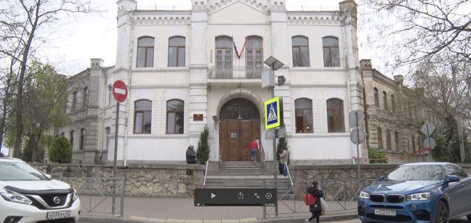 Две школы Севастополя получили «Знак качества»