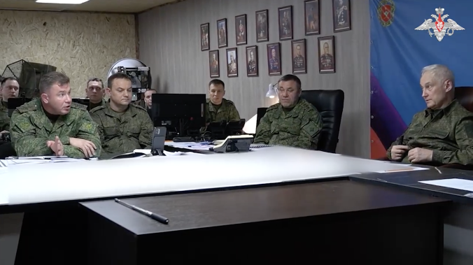 Белоусов проинспектировал группировку войск «Центр»