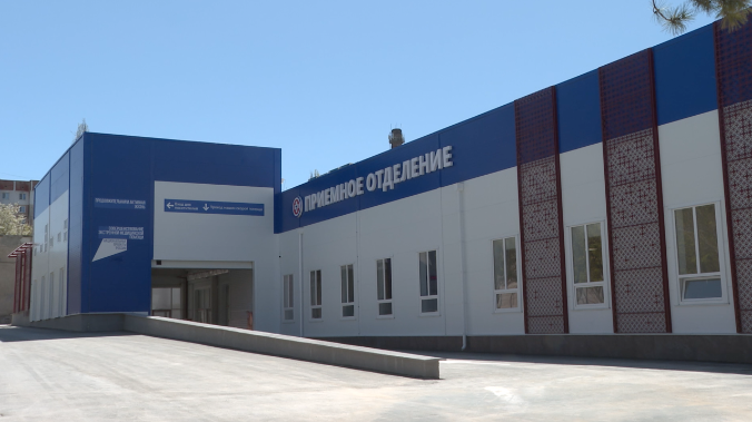 Путин открыл отделение скорой помощи в Симферополе