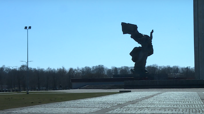 ООН с опозданием запретила снос памятника воинам-освободителям в Риге