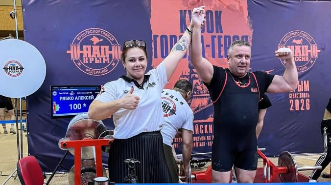 У Севастополя – новый рекорд России в пауэрлифтинге
