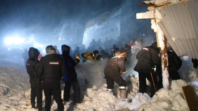 В Норильске объявили день траура по погибшим после схода лавины 