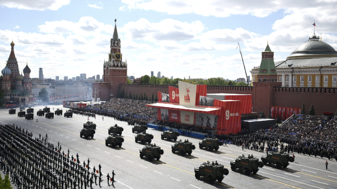 8 и 9 мая объявляется перемирие в честь Дня Победы