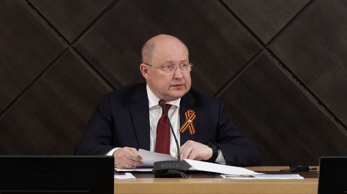 Развожаев требует прекратить «бюрократический футбол»