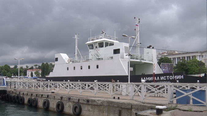 Паром «Адмирал Истомин» выходит на линию