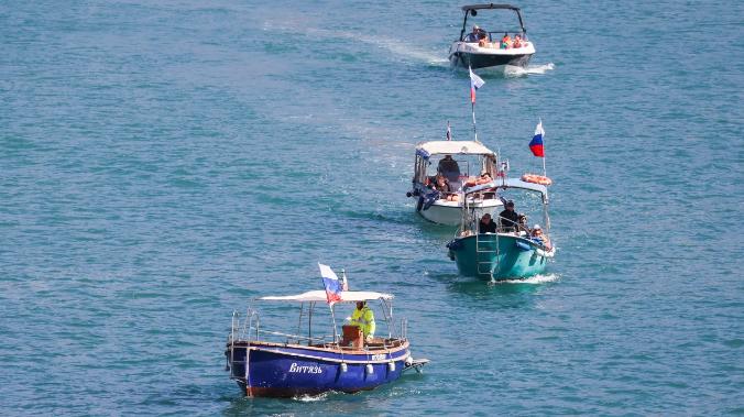 Море у берегов Крыма прогрелось до 21 градуса