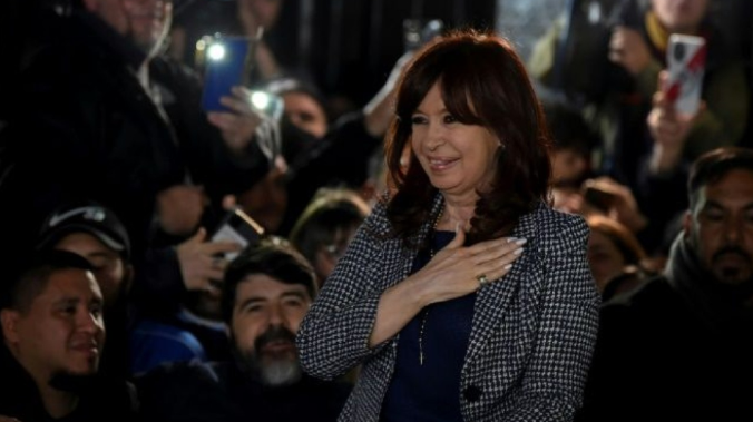 В Аргентине совершена попытка покушения на вице-президента страны Кристину Киршнер