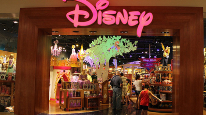 Disney закрывает российский офис своего кинопроката