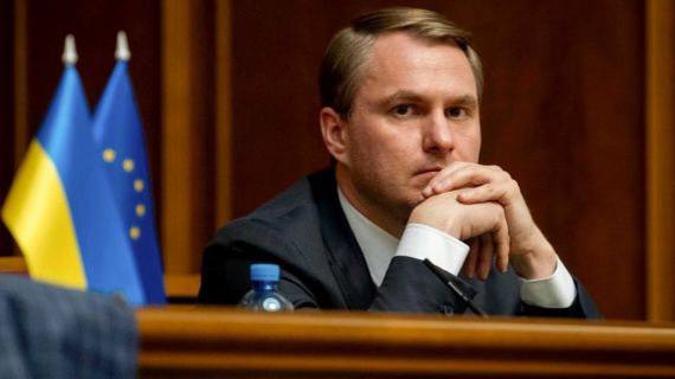 Верховная рада уволила генпрокурора Кравченко  