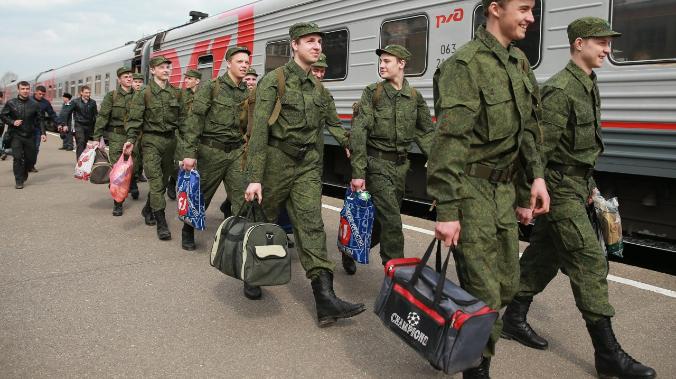 В Крыму вернули домой 400 ошибочно призванных человек 