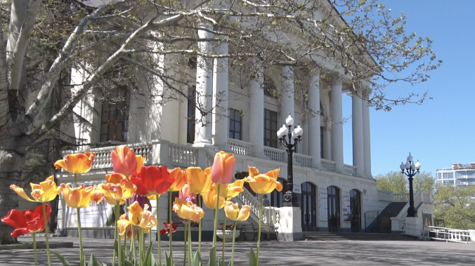 Подрядчик вернёт аванс за ремонт театра имени Луначарского