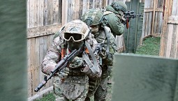 Кто может стать контрактником?