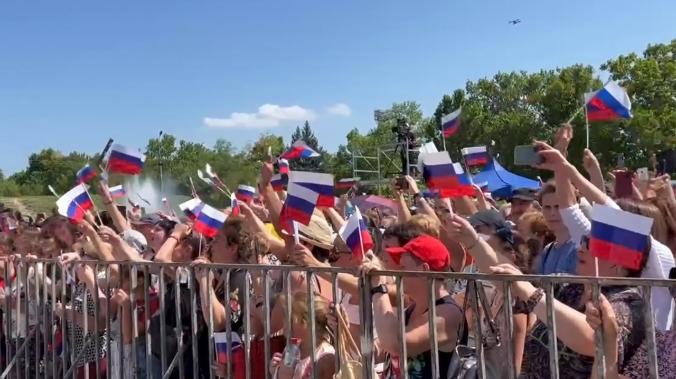 Жители Запорожской и Херсонской области встретят новый год в составе России