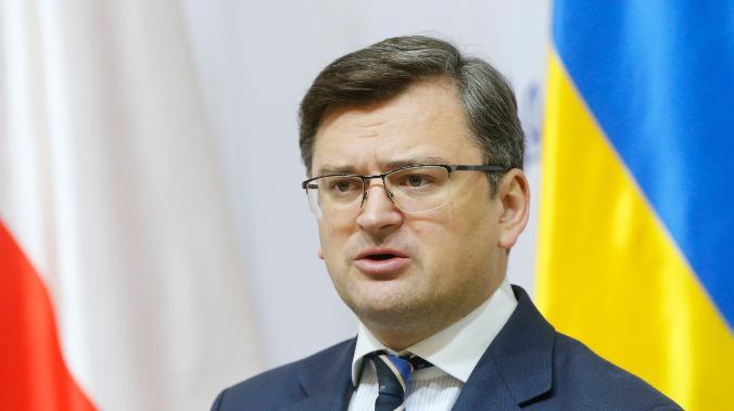 Кулеба призывает принять «болезненные» санкции против России