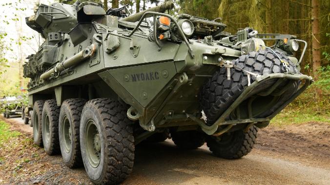 Сенатор Чижов раскритиковал американские бронемашины «Stryker»