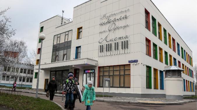 Власти Евпатории оплатили невыполненный ремонт школы