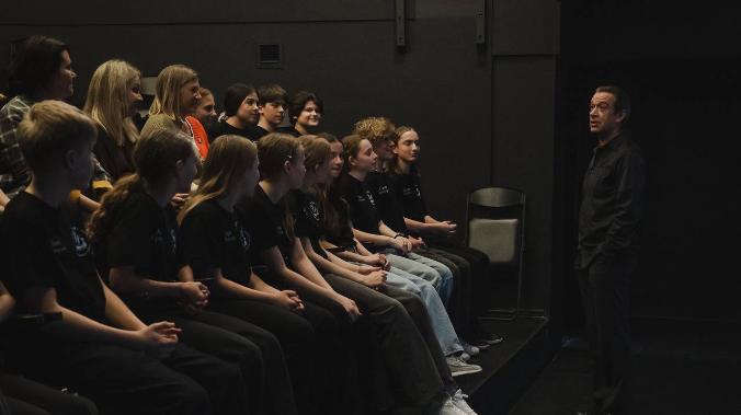 Юные севастопольцы прошли стажировку в «Табакерке»