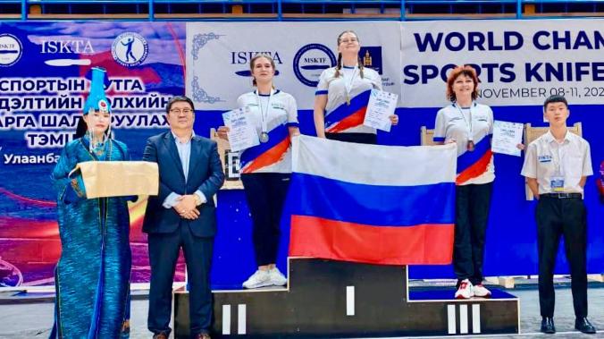 Наталия Долгих завоевала 6 медалей в метании ножа