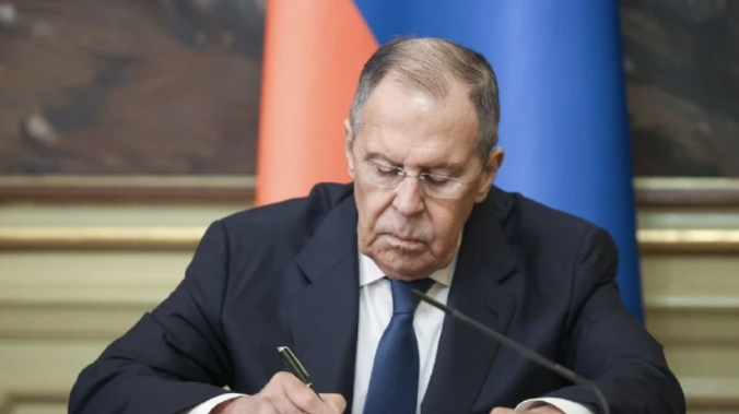 Лавров: Киев скоро начнёт мобилизовать женщин 