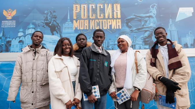 Студенты-иностранцы СевГУ учились оживлять историю