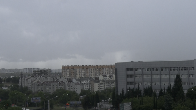 В Севастополе прогнозируют сильный ветер и грозу