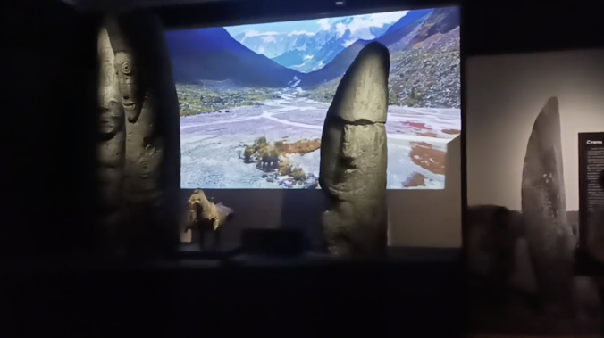 В Новосибирском музее показали древности Сибири
