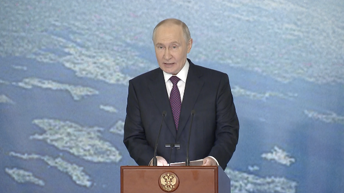 Путин: Россия продолжит развивать ядерные силы