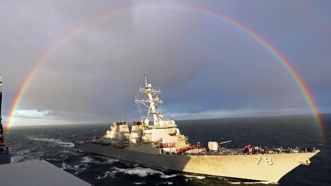 Пентагон возмутился «атаками» российской авиации на эсминец USS Porter