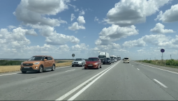 Транспортное сообщение с Крымом сохраняется  