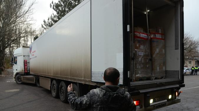 100-й гуманитарный конвой из России привез в Донецк более 60 тонн помощи