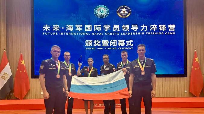Севастопольцы завоевали бронзу регаты в Китае