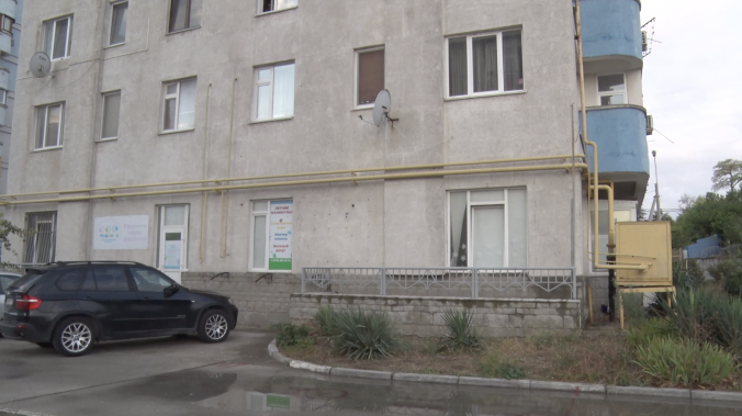 Прокуратура нашла нарушения в хостеле на Дыбенко