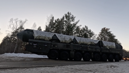 В Сибири провели учения с ракетными комплексами «Ярс»