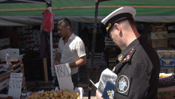 На севастопольском рынке ловили мигрантов-нелегалов