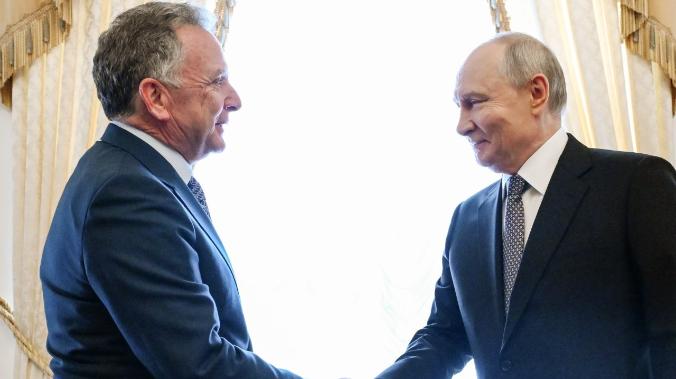 Путин провёл встречу со спецпосланником президента США Уиткоффом