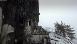 78 человек погибли при пожаре на курорте в Турции