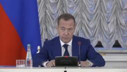 Медведев: Трамп и Америка из НАТО не выйдут