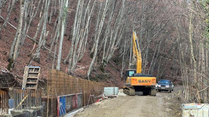Дорога от села Соколиное до плато Ай-Петри закрыта из-за ремонта