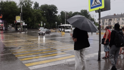Сильный ветер и дожди ожидают в Крыму 27–28 августа